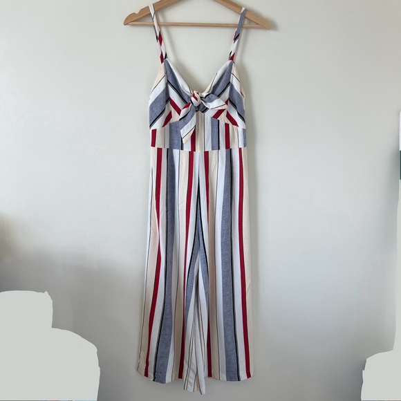 Agaci Sweet Rain Vertical Striped Culottes Wide-leg Jumpsuit - Picture 3 of 11